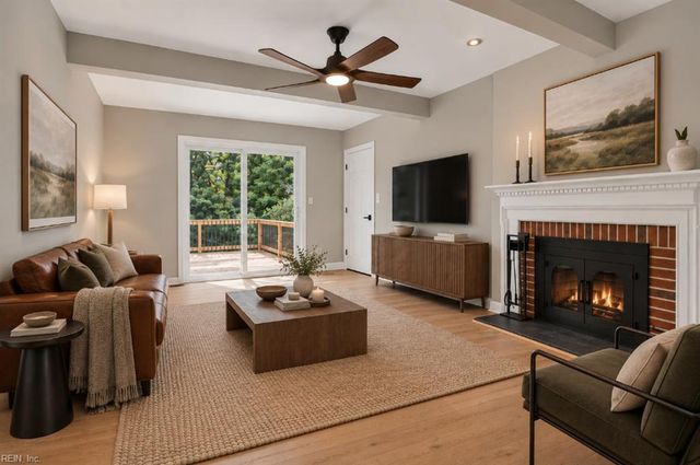 37 Indian Springs DR, Newport News, VA 23606