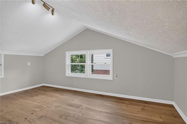 37 Indian Springs DR, Newport News, VA 23606