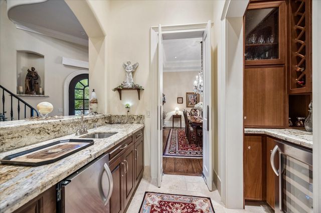 1101 Longmont Place Court, Houston, TX 77056