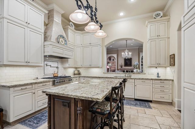 1101 Longmont Place Court, Houston, TX 77056
