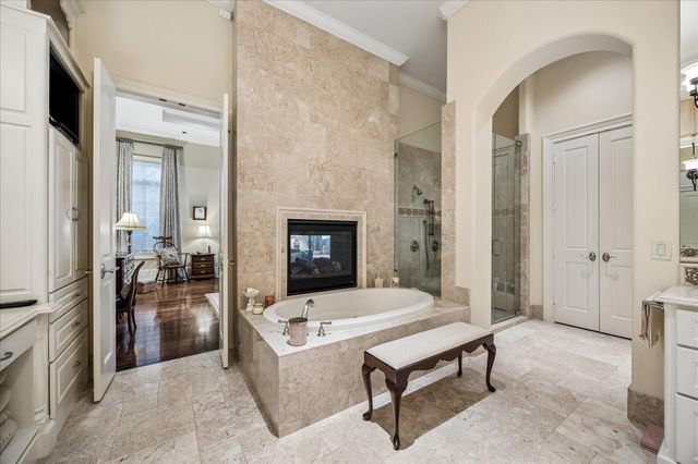 1101 Longmont Place Court, Houston, TX 77056