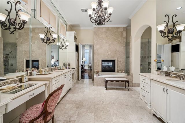 1101 Longmont Place Court, Houston, TX 77056