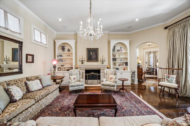 1101 Longmont Place Court, Houston, TX 77056