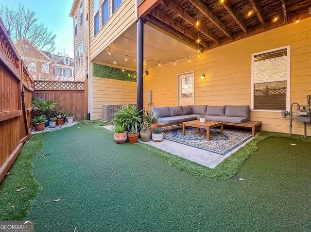 5013 Ridgemont Walk SE, Atlanta, GA 30339