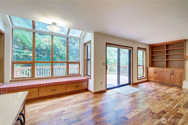 3620 169th Avenue NE, Bellevue, WA 98008