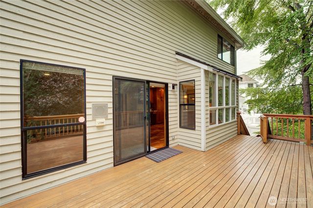 3620 169th Avenue NE, Bellevue, WA 98008