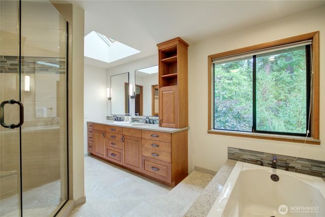 3620 169th Avenue NE, Bellevue, WA 98008