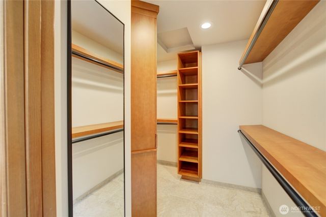 3620 169th Avenue NE, Bellevue, WA 98008