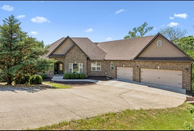 617 Excalibur Ct, Smyrna, TN 37167