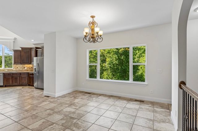 617 Excalibur Ct, Smyrna, TN 37167