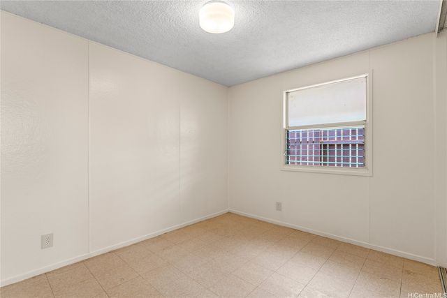 85-215 Ala Akau Street E, Waianae, HI 96792