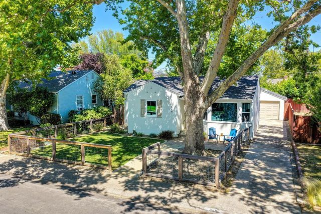 849 55th St, Sacramento, CA 95819