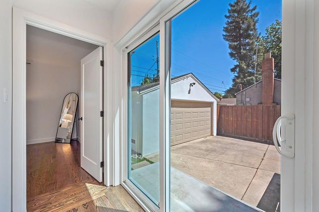 849 55th St, Sacramento, CA 95819
