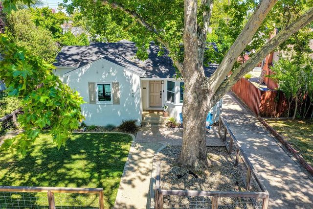 849 55th St, Sacramento, CA 95819