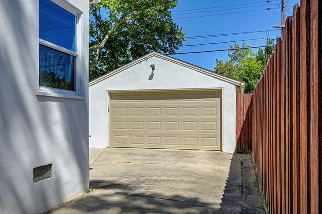 849 55th St, Sacramento, CA 95819