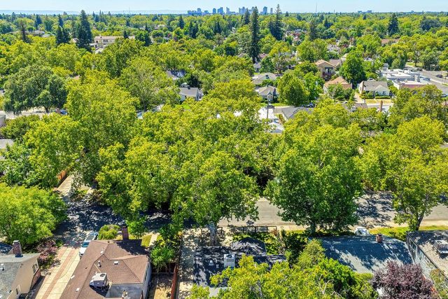 849 55th St, Sacramento, CA 95819