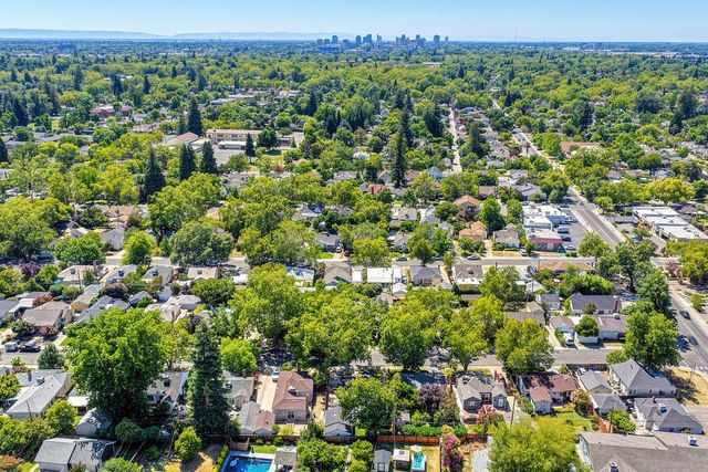 849 55th St, Sacramento, CA 95819