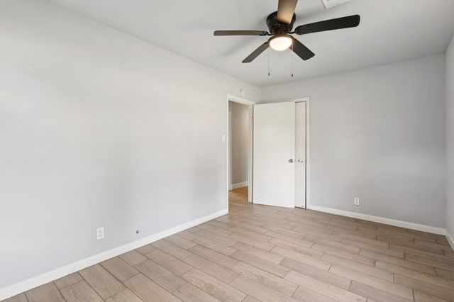 1206 Canterview Drive, Houston, TX 77047