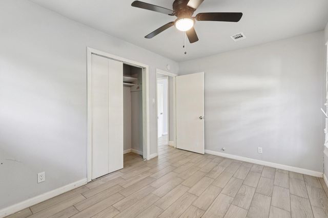 1206 Canterview Drive, Houston, TX 77047