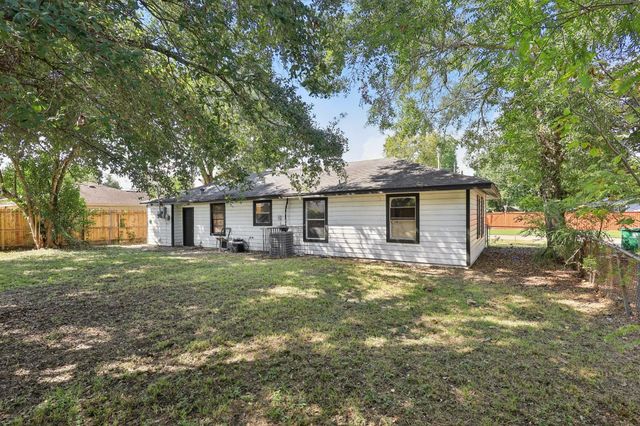 1206 Canterview Drive, Houston, TX 77047