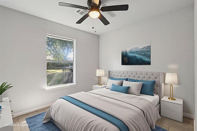 1206 Canterview Drive, Houston, TX 77047