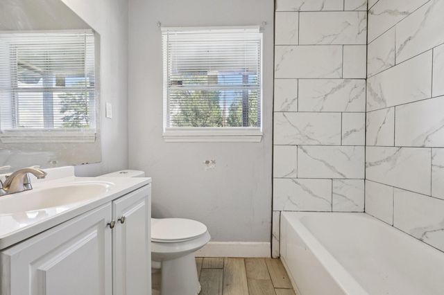 1206 Canterview Drive, Houston, TX 77047