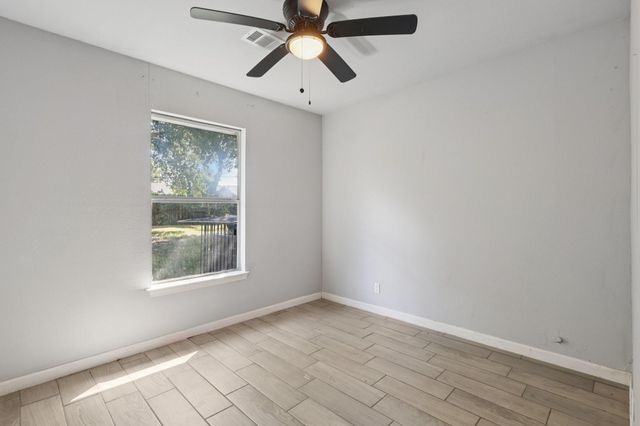 1206 Canterview Drive, Houston, TX 77047