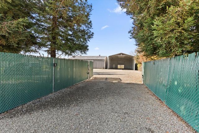 8335 Bailey Rd, Yuba City, CA 95993