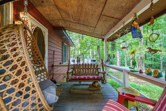 237 Rusty Lady Ln, Ellijay, GA 30536