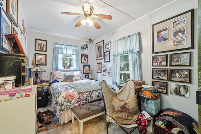 237 Rusty Lady Ln, Ellijay, GA 30536