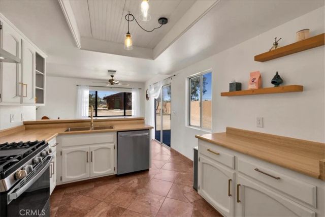 4808 Camarilla Avenue, Yucca Valley, CA 92284