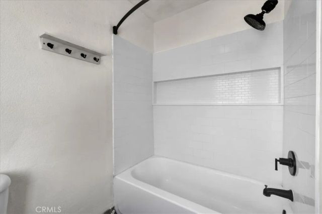 4808 Camarilla Avenue, Yucca Valley, CA 92284