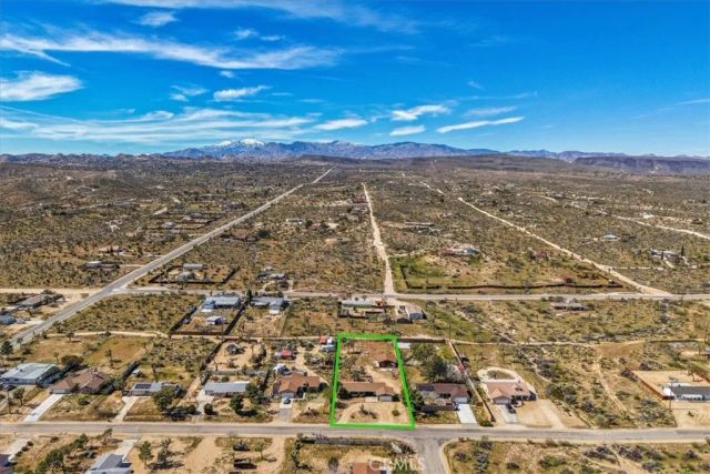 4808 Camarilla Avenue, Yucca Valley, CA 92284