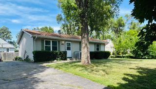 7710 E Sunset Drive, Wonder Lake, IL 60097