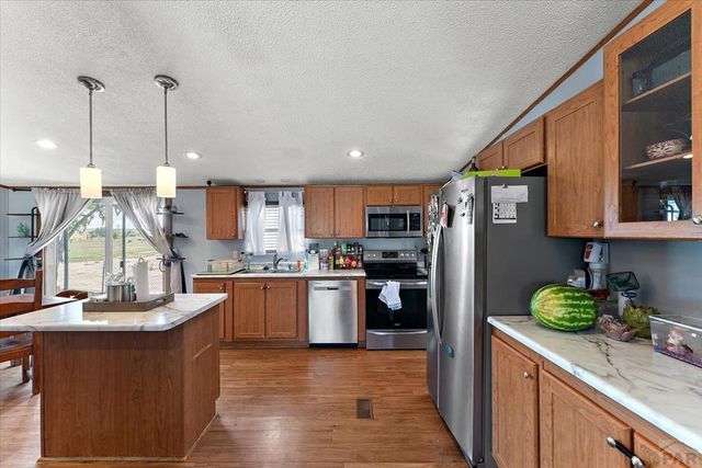 920 E 14th St, La Junta, CO 81050