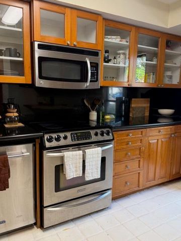 1700 Presidential Way 103, West Palm Beach, FL 33401