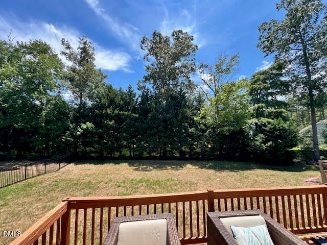 12 Stonehouse Court, Durham, NC 27713