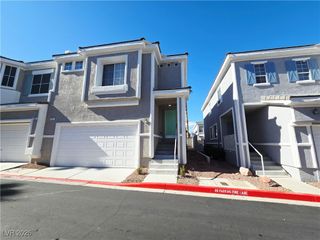 271 Echo Dell Court, Henderson, NV 89052