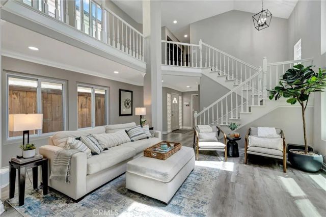 1209 Alabama Street, Huntington Beach, CA 92648