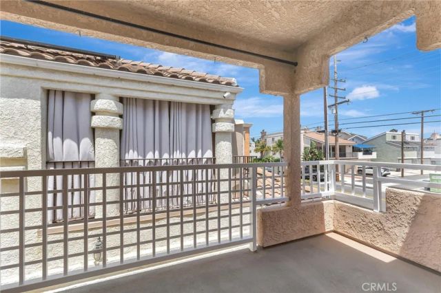 1209 Alabama Street, Huntington Beach, CA 92648