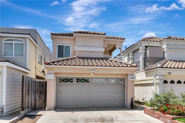 1209 Alabama Street, Huntington Beach, CA 92648