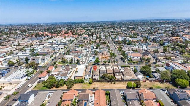 1209 Alabama Street, Huntington Beach, CA 92648