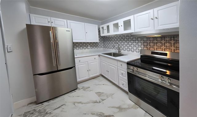 2500 HARN BOULEVARD E9, Clearwater, FL 33764