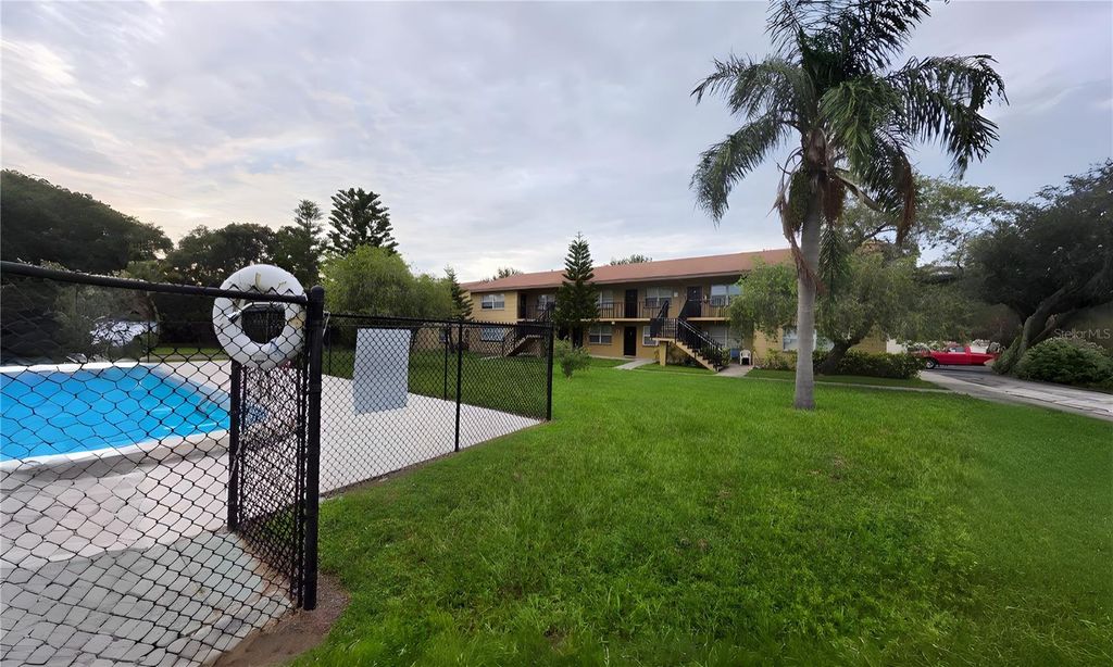 2500 HARN BOULEVARD E9, Clearwater, FL 33764