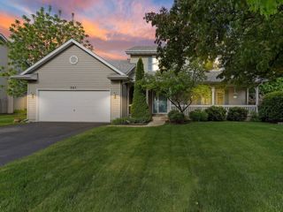 561 Trestle Court, Grayslake, IL 60030