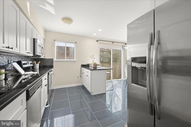 6627 SPRING MILL CIR, Gwynn Oak, MD 21207