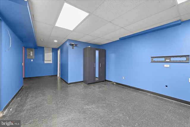 6627 SPRING MILL CIR, Gwynn Oak, MD 21207