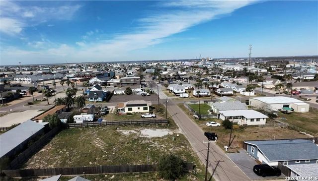216 E ROBERTS AVE, Port Aransas, TX 78373