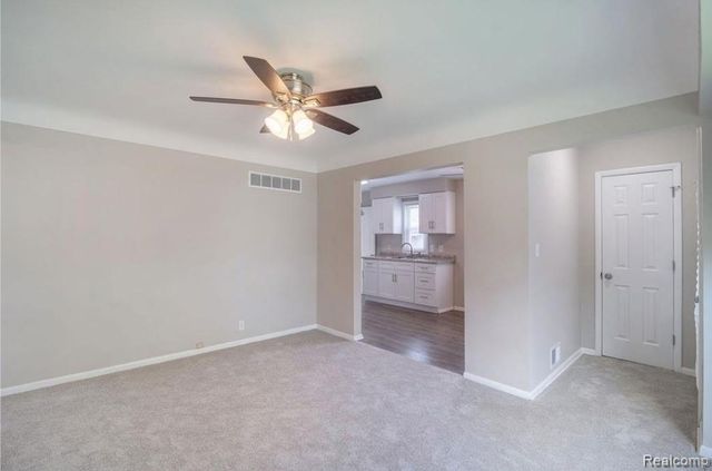 3624 Lynn Street, Flint, MI 48503