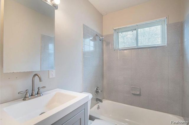 3624 Lynn Street, Flint, MI 48503